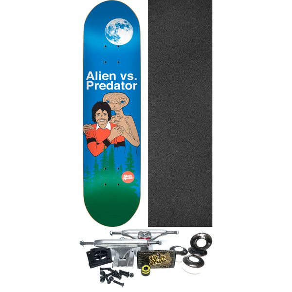 Skate Mental Alien Vs. Predator Skateboard Deck - 8.4" x 32" - Complete Skateboard Bundle